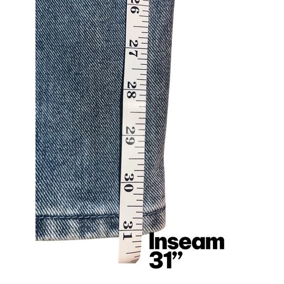 Vintage Mid-Wash Boyfriend Jeans Dipped Back Waistband | Relaxed Fit size 8 - Picture 5 of 8